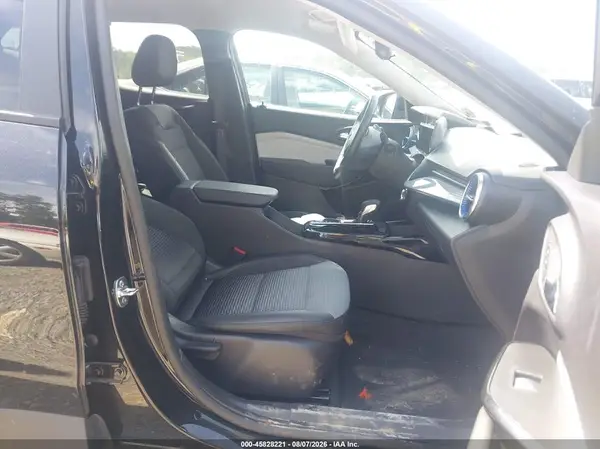 KL77LHEP1SC233183 2025 CHEVROLET TRAX - Image 8