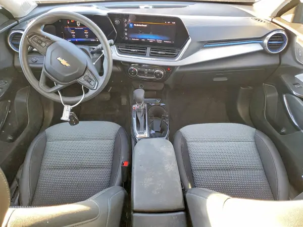 KL77LHEP1SC272453 2025 CHEVROLET TRAX - Image 8