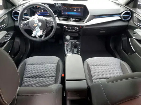 KL77LHEP1SC275126 2025 CHEVROLET TRAX - Image 8