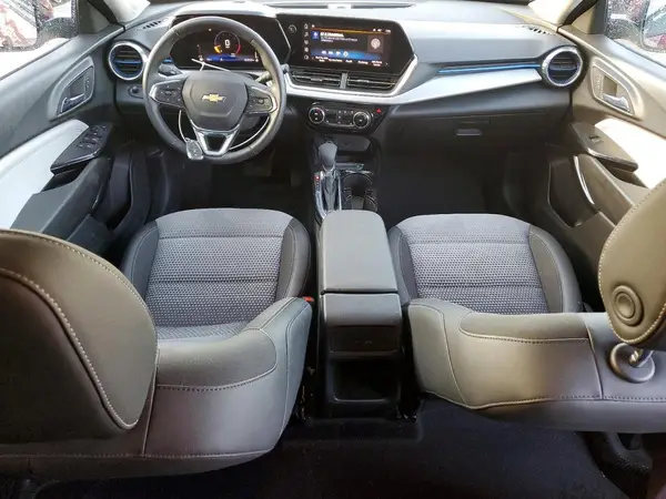 KL77LHEP1SC280164 2025 CHEVROLET TRAX - Image 8