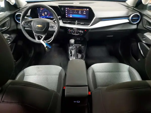 KL77LHEP1SC316189 2025 CHEVROLET TRAX - Image 8
