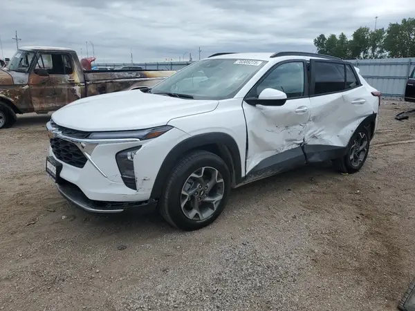 KL77LHEP1SC337284 2025 CHEVROLET TRAX - Image 1