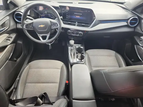 KL77LHEP2SC034630 2025 CHEVROLET TRAX - Image 8