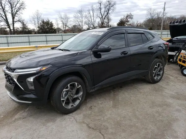 KL77LHEP2SC043442 2025 CHEVROLET TRAX - Image 1