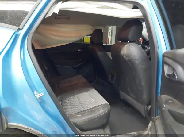 KL77LHEP2SC051542 2025 CHEVROLET TRAX - Image 8