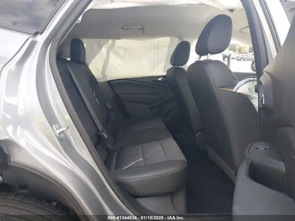 KL77LHEP2SC055011 2025 CHEVROLET TRAX - Image 8