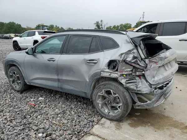 KL77LHEP2SC059978 2025 CHEVROLET TRAX - Image 2