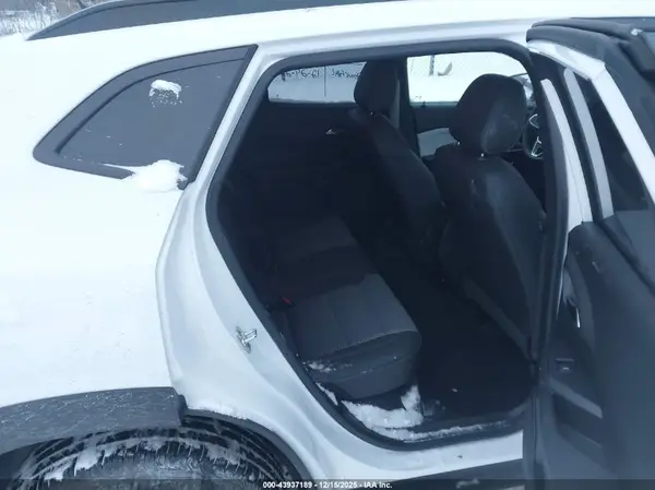 KL77LHEP2SC095654 2025 CHEVROLET TRAX - Image 8