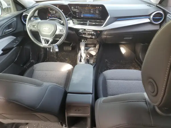 KL77LHEP2SC101551 2025 CHEVROLET TRAX - Image 8