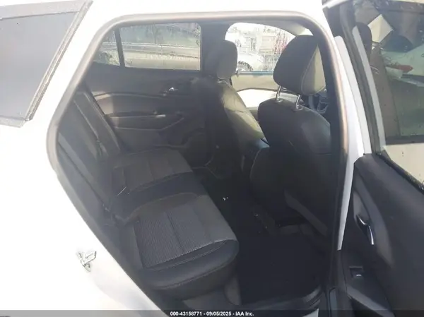 KL77LHEP2SC141774 2025 CHEVROLET TRAX - Image 8