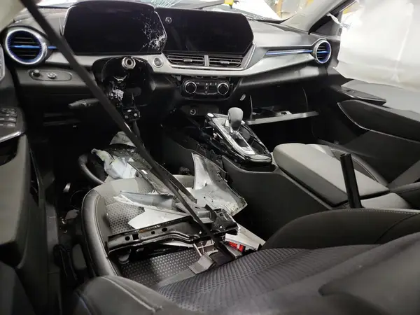 KL77LHEP2SC142620 2025 CHEVROLET TRAX - Image 8