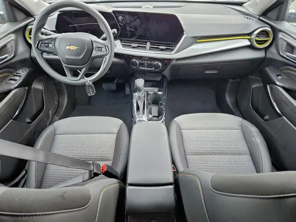 KL77LHEP2SC144898 2025 CHEVROLET TRAX - Image 8