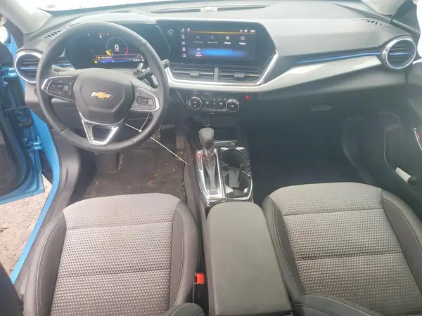 KL77LHEP2SC146179 2025 CHEVROLET TRAX - Image 8