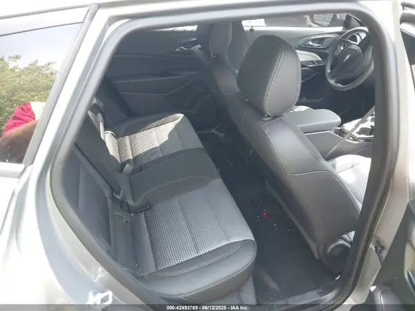 KL77LHEP2SC189260 2025 CHEVROLET TRAX - Image 8
