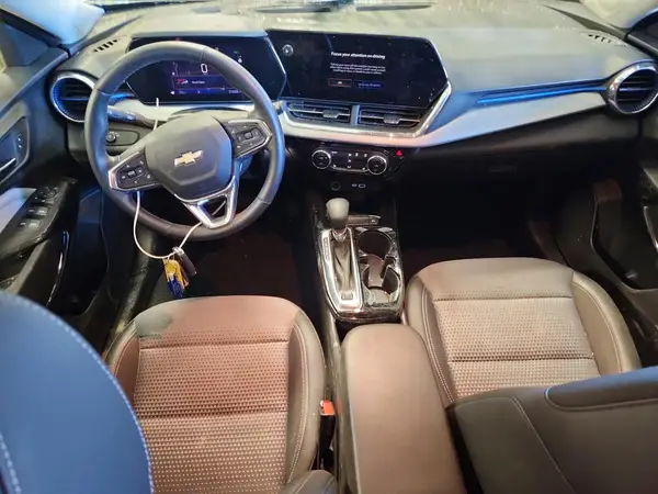 KL77LHEP2SC211595 2025 CHEVROLET TRAX - Image 8