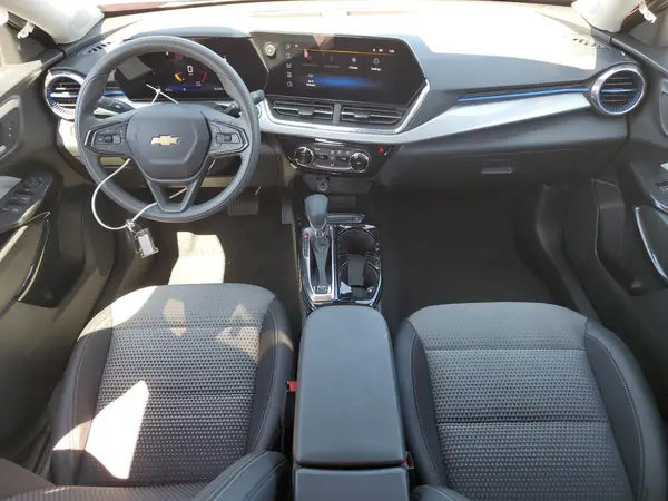 KL77LHEP2SC222354 2025 CHEVROLET TRAX - Image 8
