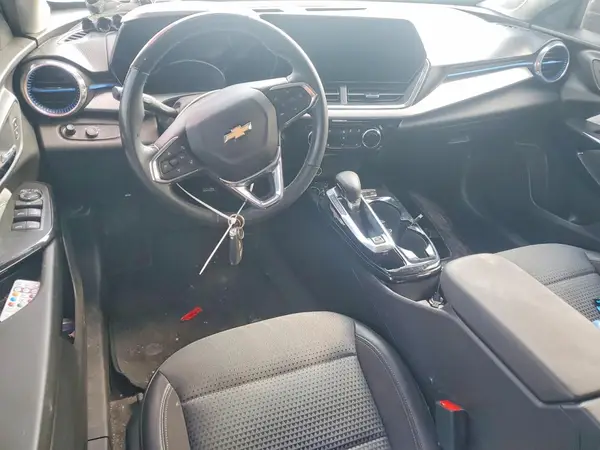 KL77LHEP2SC274325 2025 CHEVROLET TRAX - Image 8