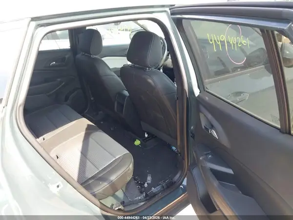 KL77LHEP2SC279475 2025 CHEVROLET TRAX - Image 8