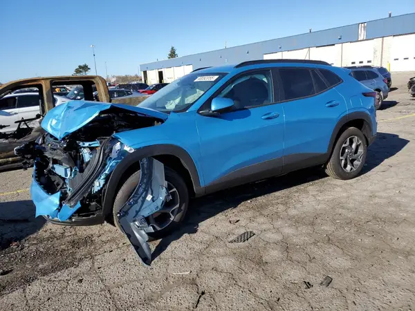 KL77LHEP2SC316718 2025 CHEVROLET TRAX - Image 1
