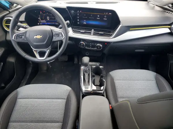 KL77LHEP2SC322471 2025 CHEVROLET TRAX - Image 8