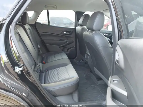 KL77LHEP2TC051123 2026 CHEVROLET TRAX - Image 8