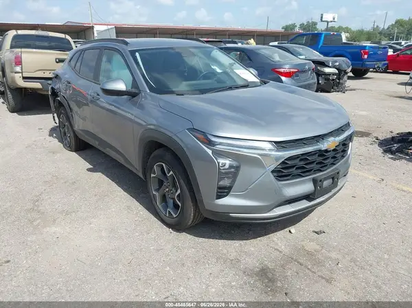 KL77LHEP2TC064499 2026 CHEVROLET TRAX - Image 1