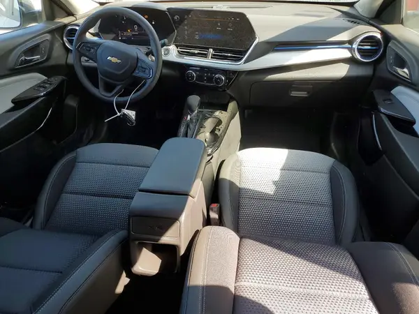 KL77LHEP2TC081450 2026 CHEVROLET TRAX - Image 8