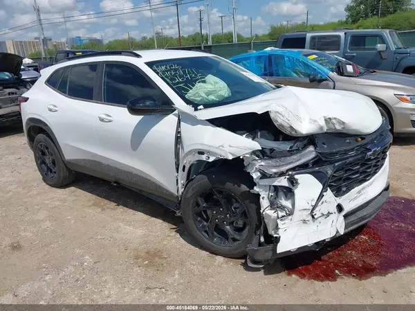 KL77LHEP2TC126435 2026 CHEVROLET TRAX - Image 1