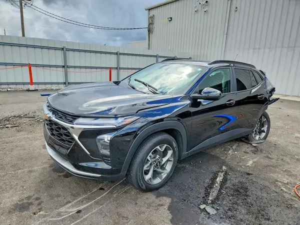 KL77LHEP2TC132753 2026 CHEVROLET TRAX - Image 1