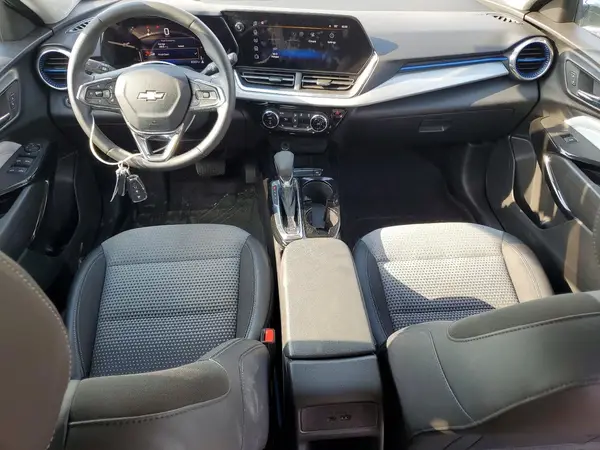 KL77LHEP3SC099034 2025 CHEVROLET TRAX - Image 8