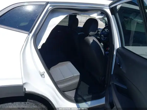 KL77LHEP3SC147860 2025 CHEVROLET TRAX - Image 8