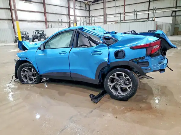 KL77LHEP3SC149768 2025 CHEVROLET TRAX - Image 2