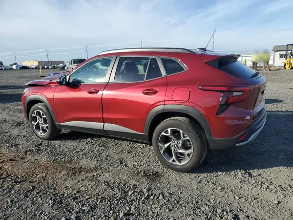 KL77LHEP3SC154789 2025 CHEVROLET TRAX - Image 2