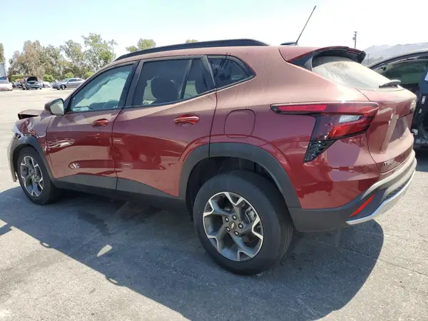 KL77LHEP3SC156459 2025 CHEVROLET TRAX - Image 2