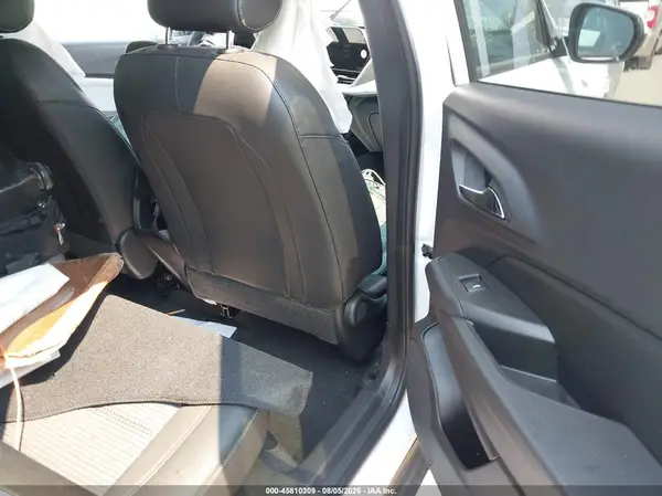 KL77LHEP3SC162102 2025 CHEVROLET TRAX - Image 8