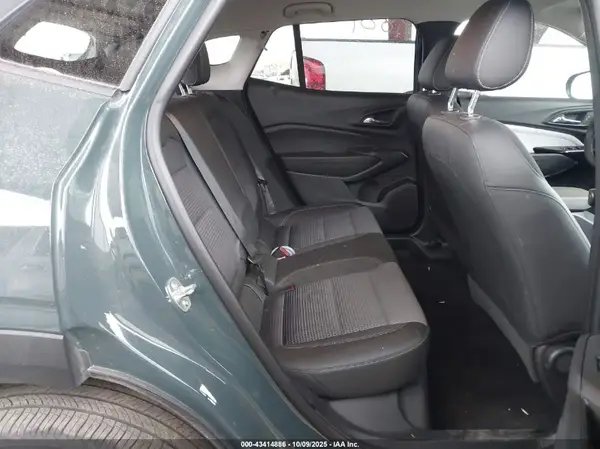 KL77LHEP3SC167543 2025 CHEVROLET TRAX - Image 8