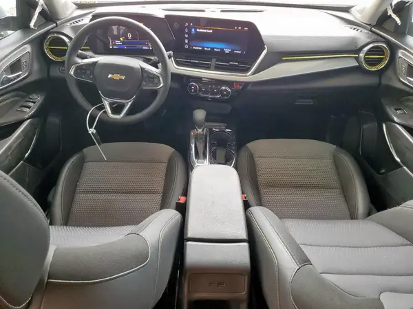 KL77LHEP3SC173889 2025 CHEVROLET TRAX - Image 8