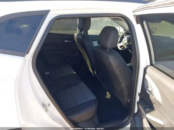 KL77LHEP3SC177702 2025 CHEVROLET TRAX - Image 8