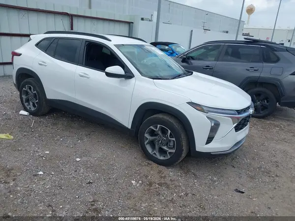 KL77LHEP3SC184097 2025 CHEVROLET TRAX - Image 1