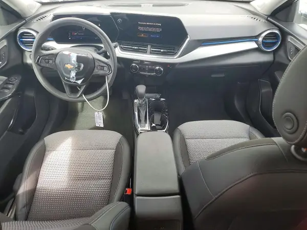 KL77LHEP3SC185413 2025 CHEVROLET TRAX - Image 8