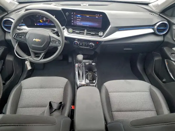 KL77LHEP3SC213324 2025 CHEVROLET TRAX - Image 8