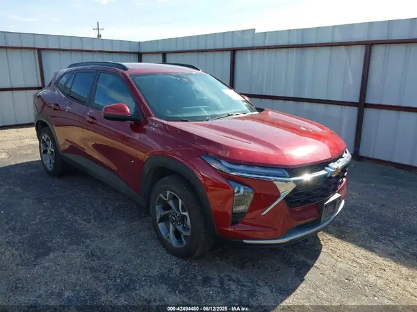 KL77LHEP3SC216191 2025 CHEVROLET TRAX - Image 1
