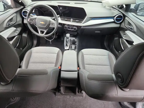 KL77LHEP3SC220533 2025 CHEVROLET TRAX - Image 8
