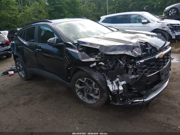 KL77LHEP3SC236313 2025 CHEVROLET TRAX - Image 1