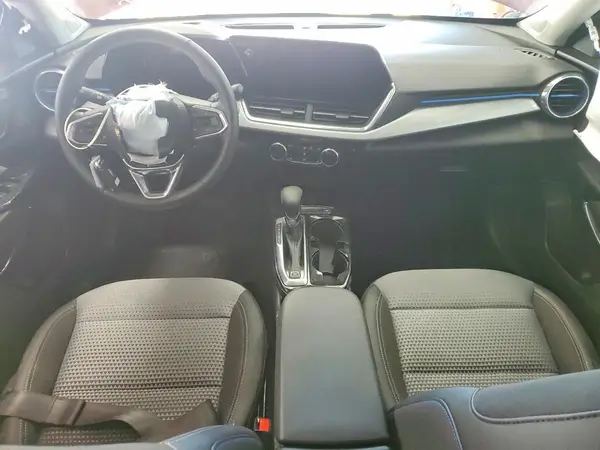 KL77LHEP3SC237607 2025 CHEVROLET TRAX - Image 8