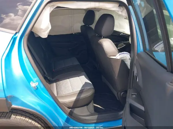 KL77LHEP3SC280988 2025 CHEVROLET TRAX - Image 8