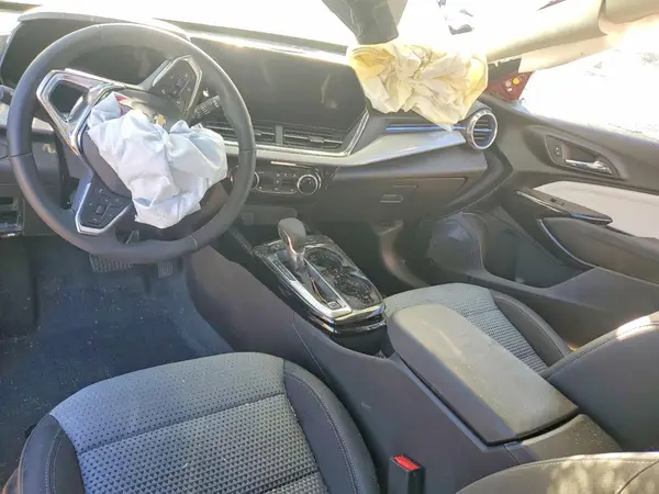 KL77LHEP3SC291778 2025 CHEVROLET TRAX - Image 8