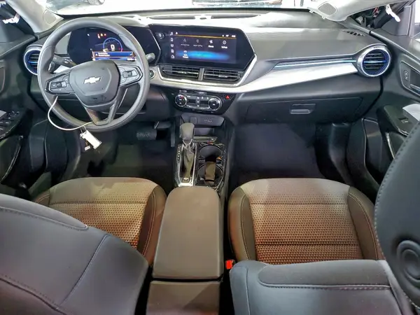 KL77LHEP3SC311009 2025 CHEVROLET TRAX - Image 8