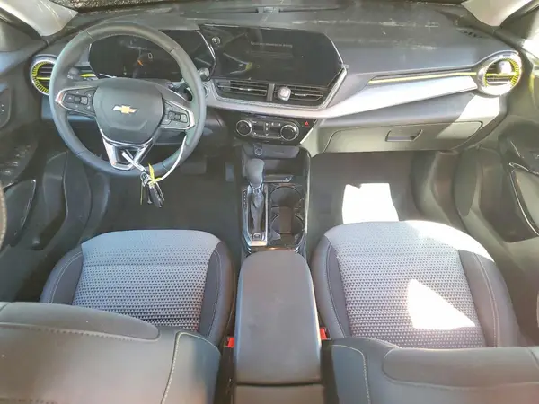 KL77LHEP3SC314542 2025 CHEVROLET TRAX - Image 8