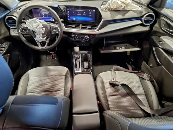 KL77LHEP3SC324875 2025 CHEVROLET TRAX - Image 8